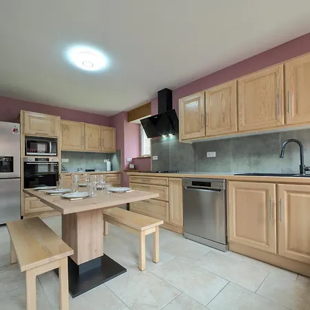 Apartment Le Du Centre, Parking Avec Recharge Pour Vehicule Electrique